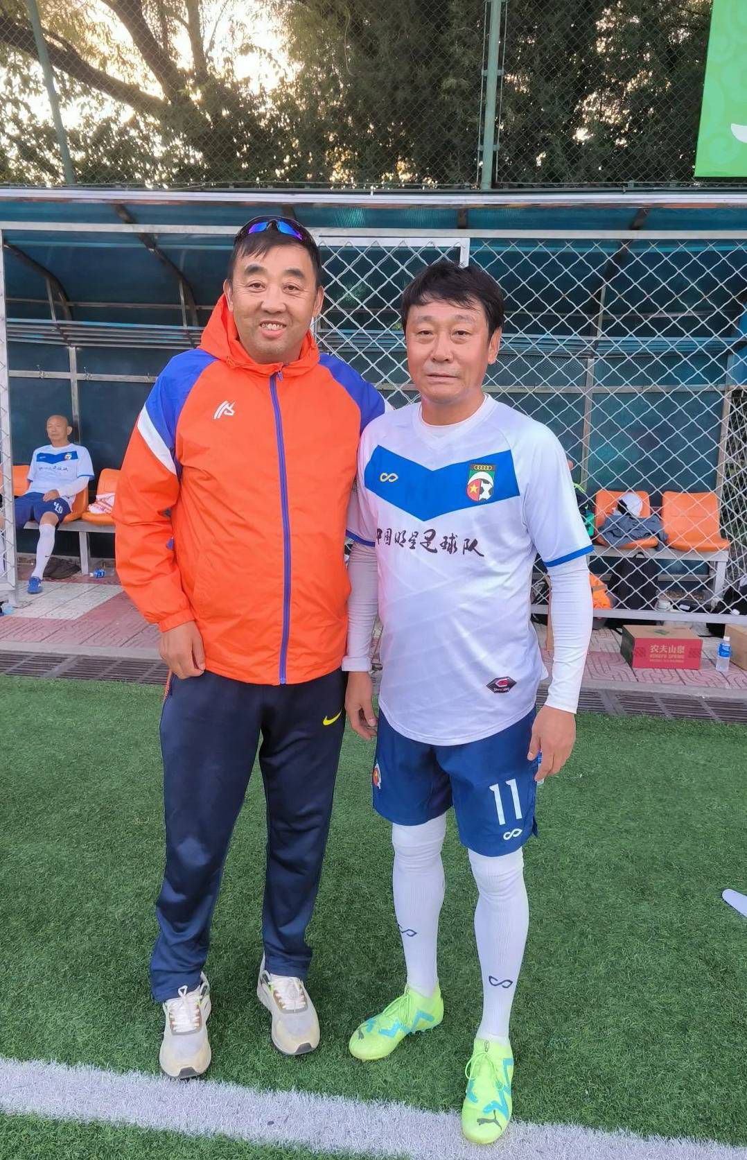 法媒：尤文与阿森纳联系，商谈托马斯冬窗转会事宜据法国媒体Foot Mercato报道，尤文与阿森纳进行了联系，商谈托马斯的转会事宜。